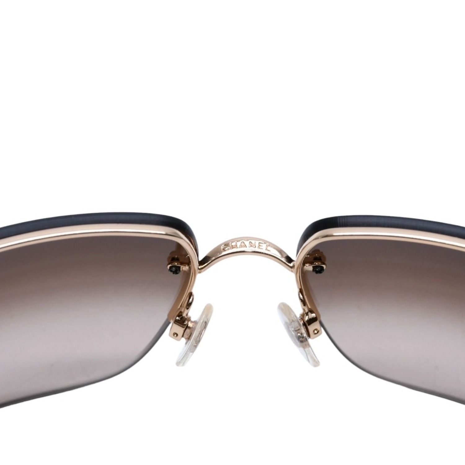 新品未使用 CHANEL シャネル ハーフリム サングラス アイウェア 4107-B c.125/13 サイズ62□15 125 ゴールド ブラウン 中古 4a002135 新品未使用 CHANEL シャネル ハーフリム サングラス アイウェア 4107-B c.125/13 サイズ62□15 125 ゴールド ブラウン 中古 4a002135