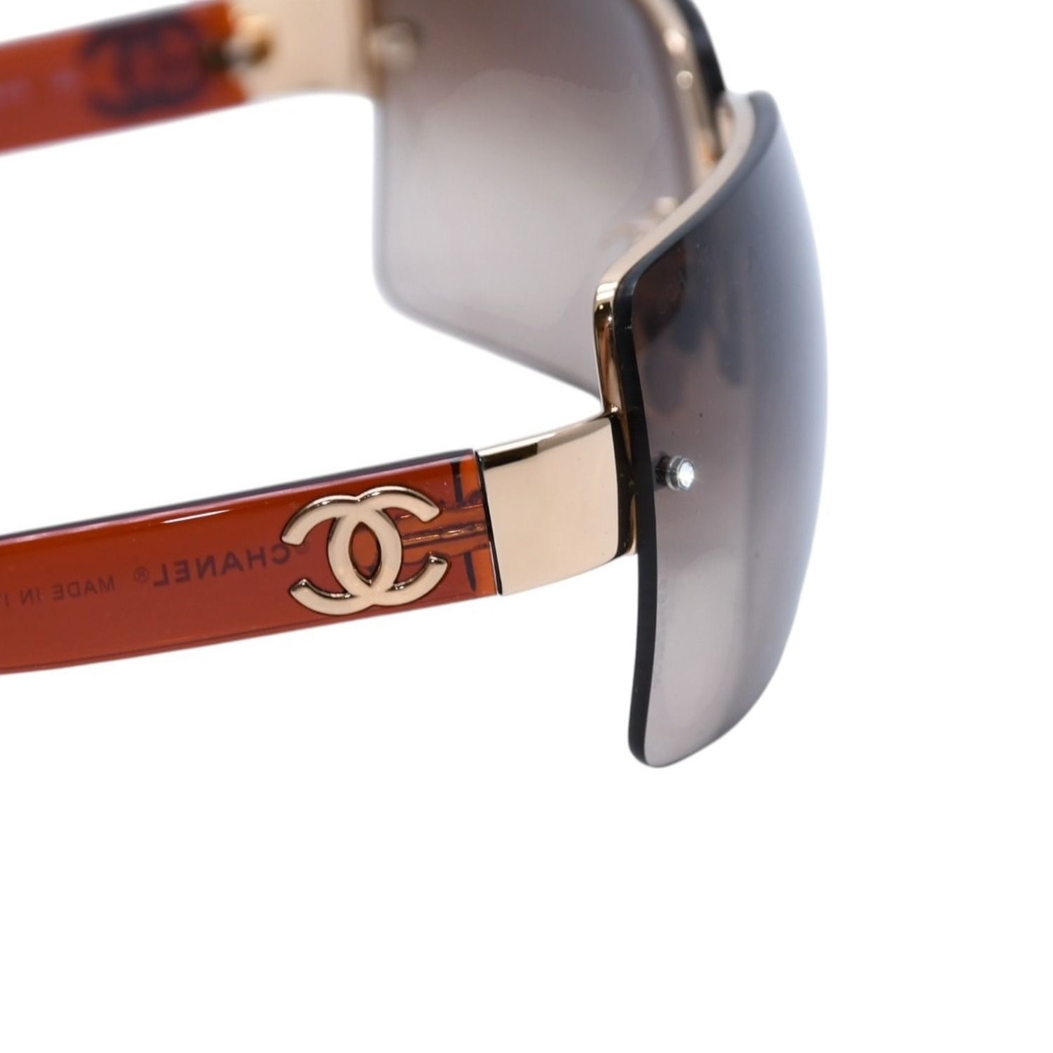 新品未使用 CHANEL シャネル ハーフリム サングラス アイウェア 4107-B c.125/13 サイズ62□15 125 ゴールド ブラウン 中古 4a002135 新品未使用 CHANEL シャネル ハーフリム サングラス アイウェア 4107-B c.125/13 サイズ62□15 125 ゴールド ブラウン 中古 4a002135