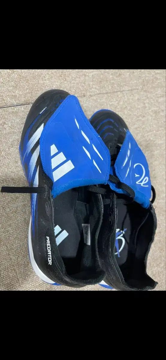 アディダス プレデター エリート サッカーシューズ 270