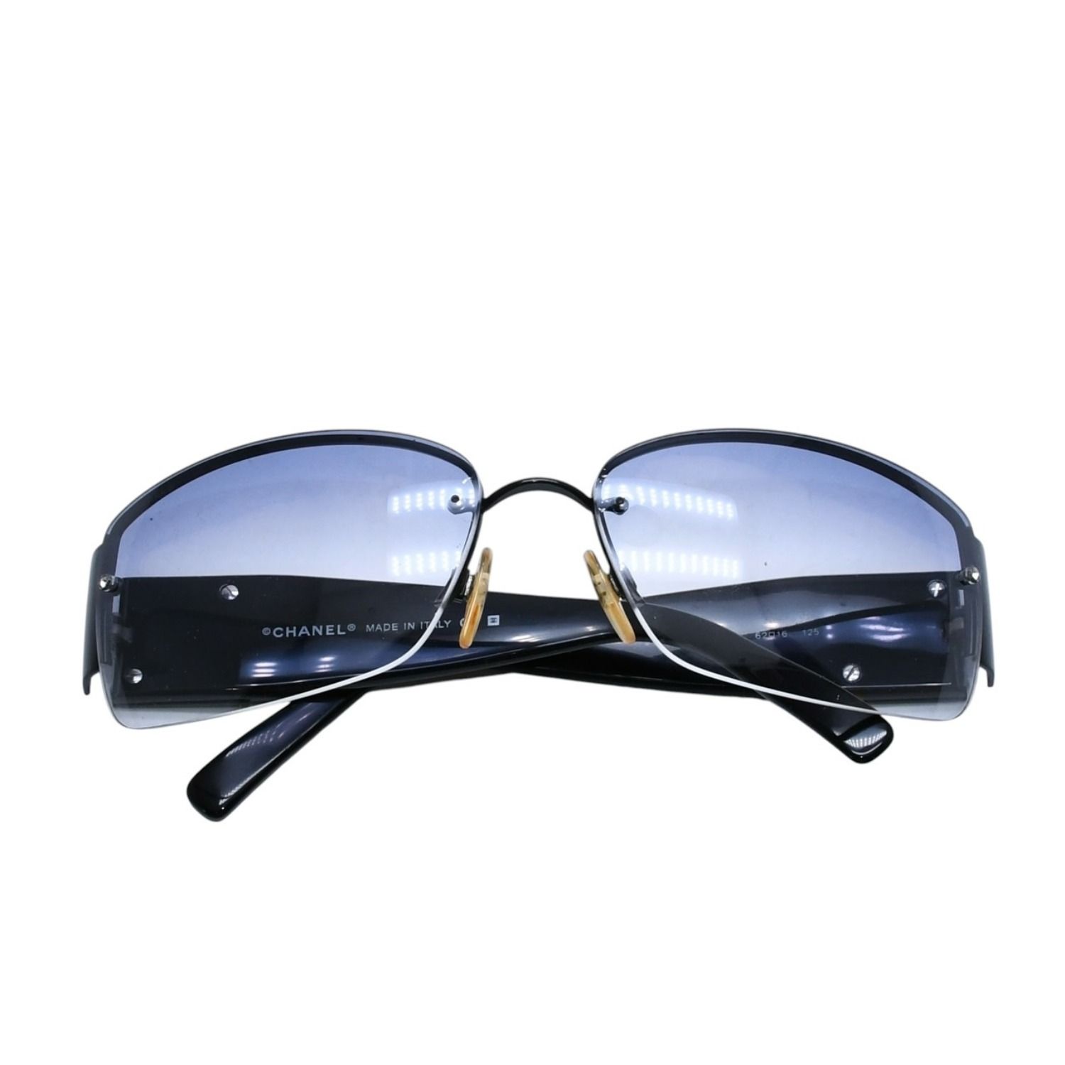 CHANEL シャネル ハーフリム サングラス アイウェア 4117-B c.101/8G サイズ62□16 125 ココマーク ラインストーン ブラック 美品 中古 4a002133 CHANEL シャネル ハーフリム サングラス アイウェア 4117-B c.101/8G サイズ62□16 125 ココマーク ラインストーン ブラック 美品 中古 4a002133
