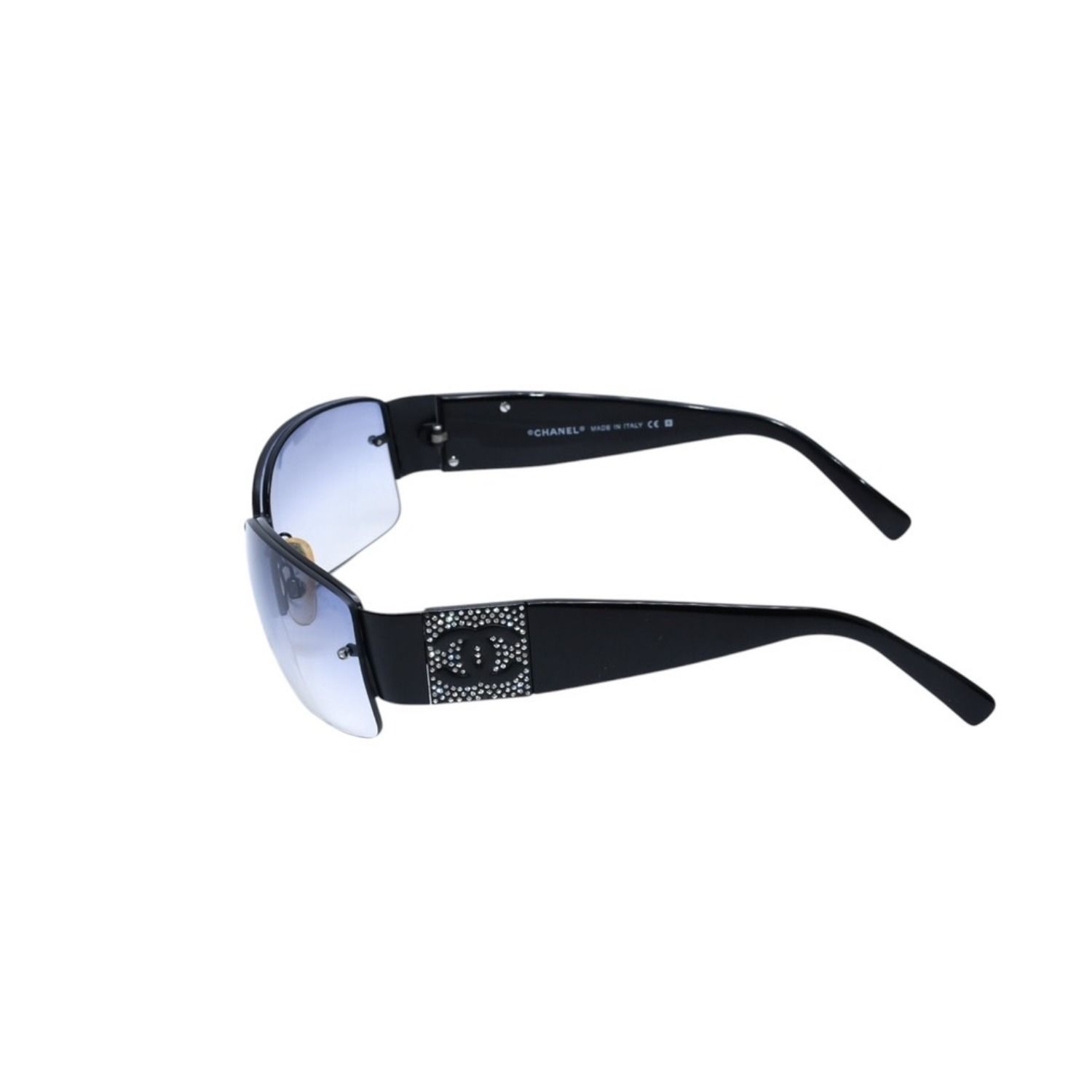 CHANEL シャネル ハーフリム サングラス アイウェア 4117-B c.101/8G サイズ62□16 125 ココマーク ラインストーン ブラック 美品 中古 4a002133 CHANEL シャネル ハーフリム サングラス アイウェア 4117-B c.101/8G サイズ62□16 125 ココマーク ラインストーン ブラック 美品 中古 4a002133