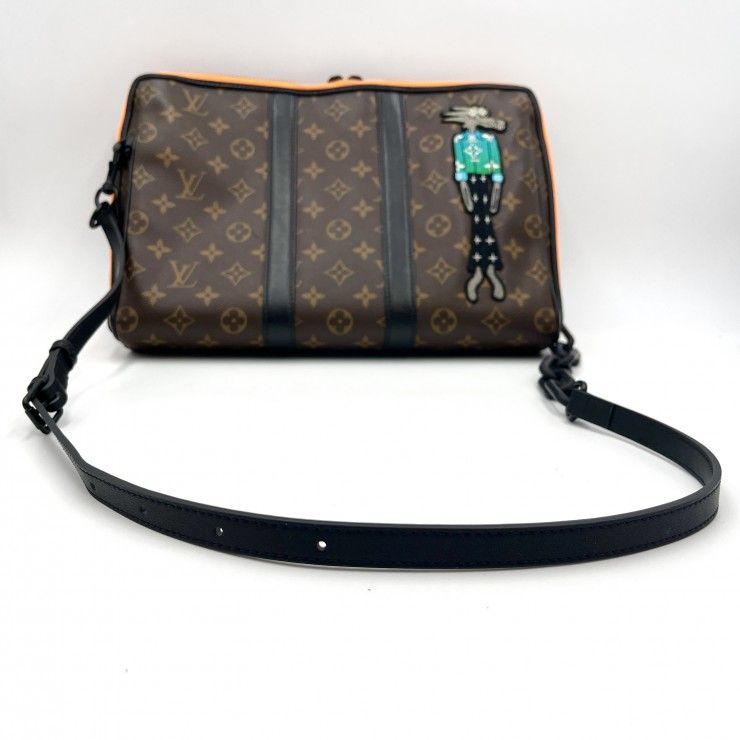 Louis Vuitton メッセンジャーヴォワヤージュMM※メルカリ最安値 Louis Vuitton メッセンジャーヴォワヤージュMM※メルカリ最安値 LOUIS