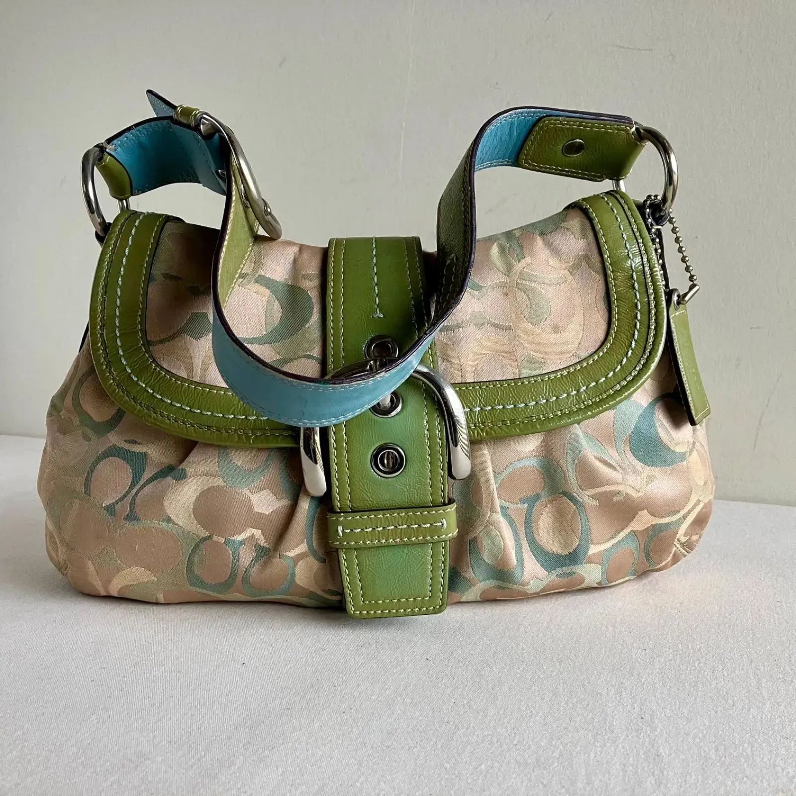 Coach Signature Soho Hobo Shoulder y2k 【公式通販】