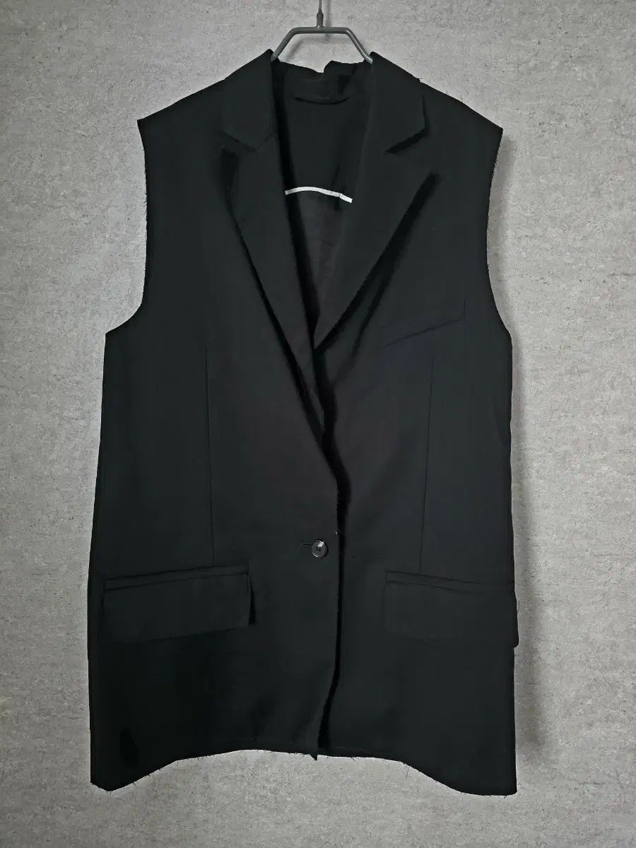 COS ブラック ジャケット ベスト BEST 66 77 (未使用)