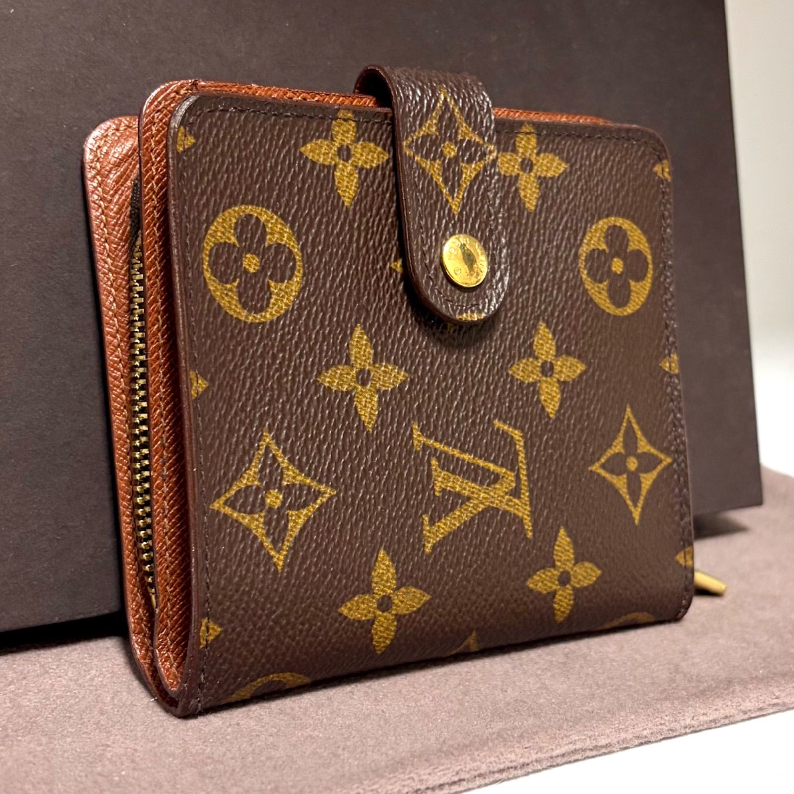 c7 コンパクトジップ　モノグラム　Louis Vuitton　ルイヴィトン　二つ折り財布