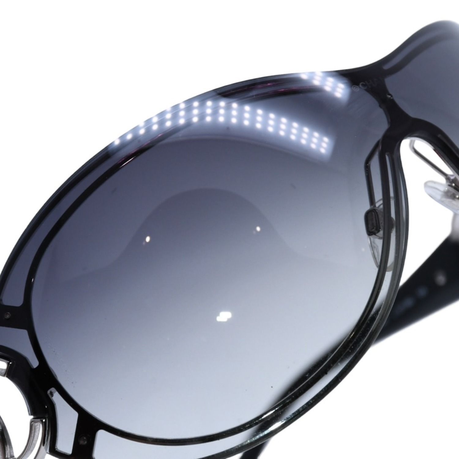 極美品 CHANEL シャネル シールド サングラス アイウェア 4144 c.127/8G サイズ125 ココマーク ブラック シルバー 中古 4a002132 極美品 CHANEL シャネル シールド サングラス アイウェア 4144 c.127/8G サイズ125 ココマーク ブラック シルバー 中古 4a002132