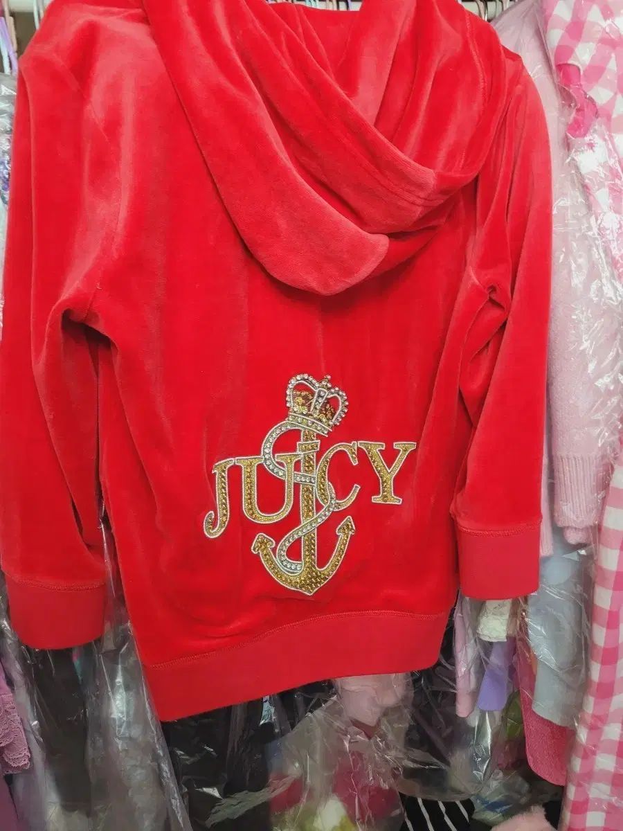 JUICY COUTURE ジューシークチュール レッド ツアーベルベット WHO ジップアップ