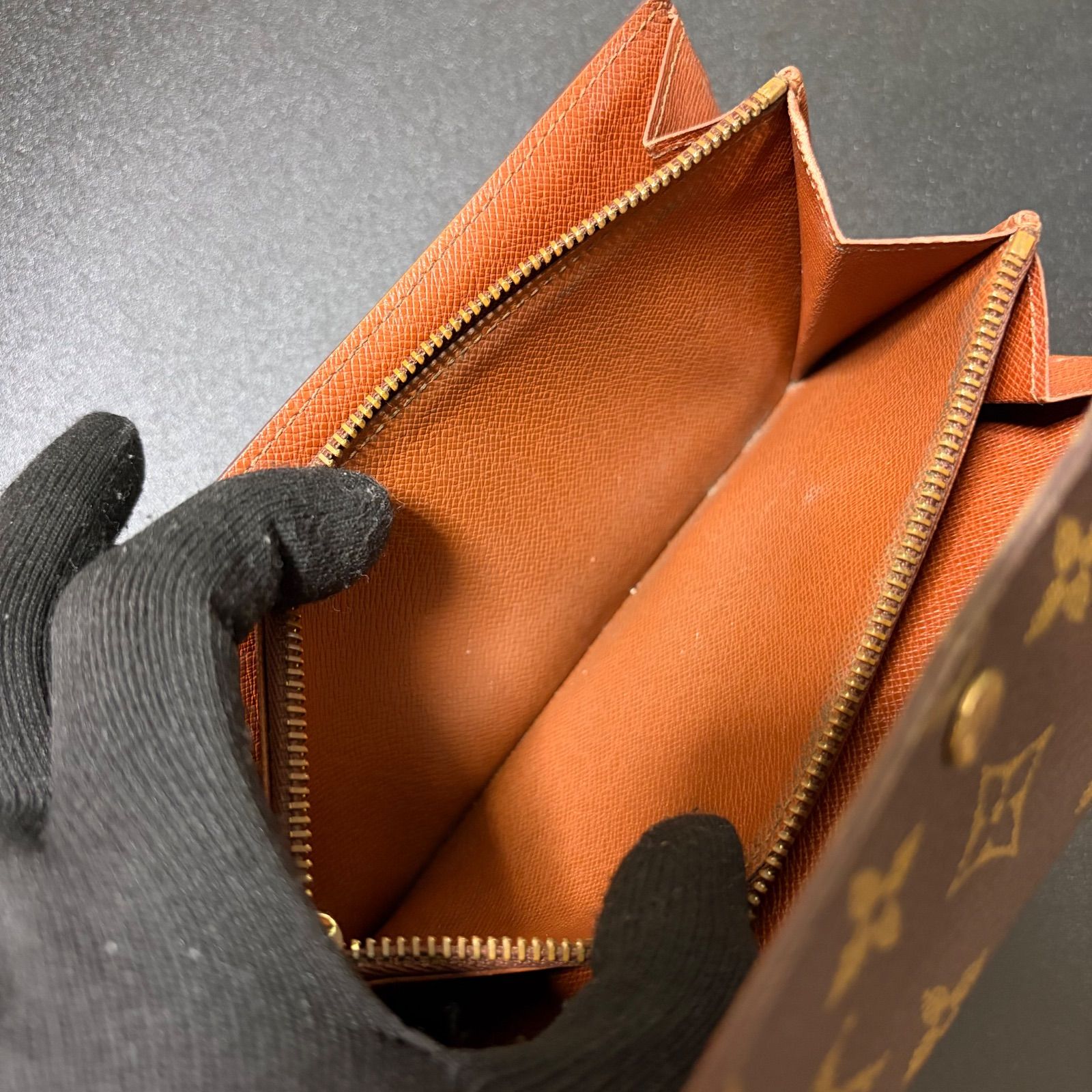 d7 ポルトモネ クレディ ポルトフォイユ サラ 旧型 Louis Vuitton ルイ