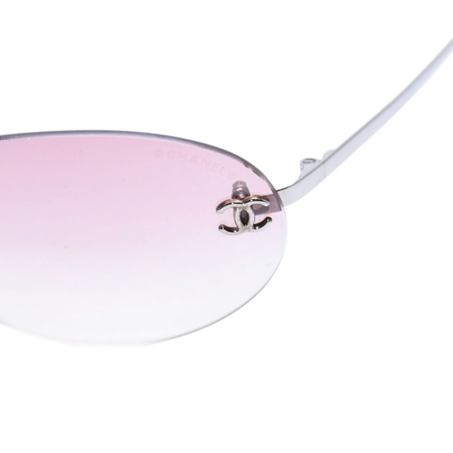 極美品 CHANEL シャネル リムレス ピンクレンズ シルバーフレーム 4013 59◻︎16 130 ピンク シルバー 中古 4a002452 極美品 CHANEL シャネル リムレス ピンクレンズ シルバーフレーム 4013 59◻︎16 130 ピンク シルバー 中古 4a002452