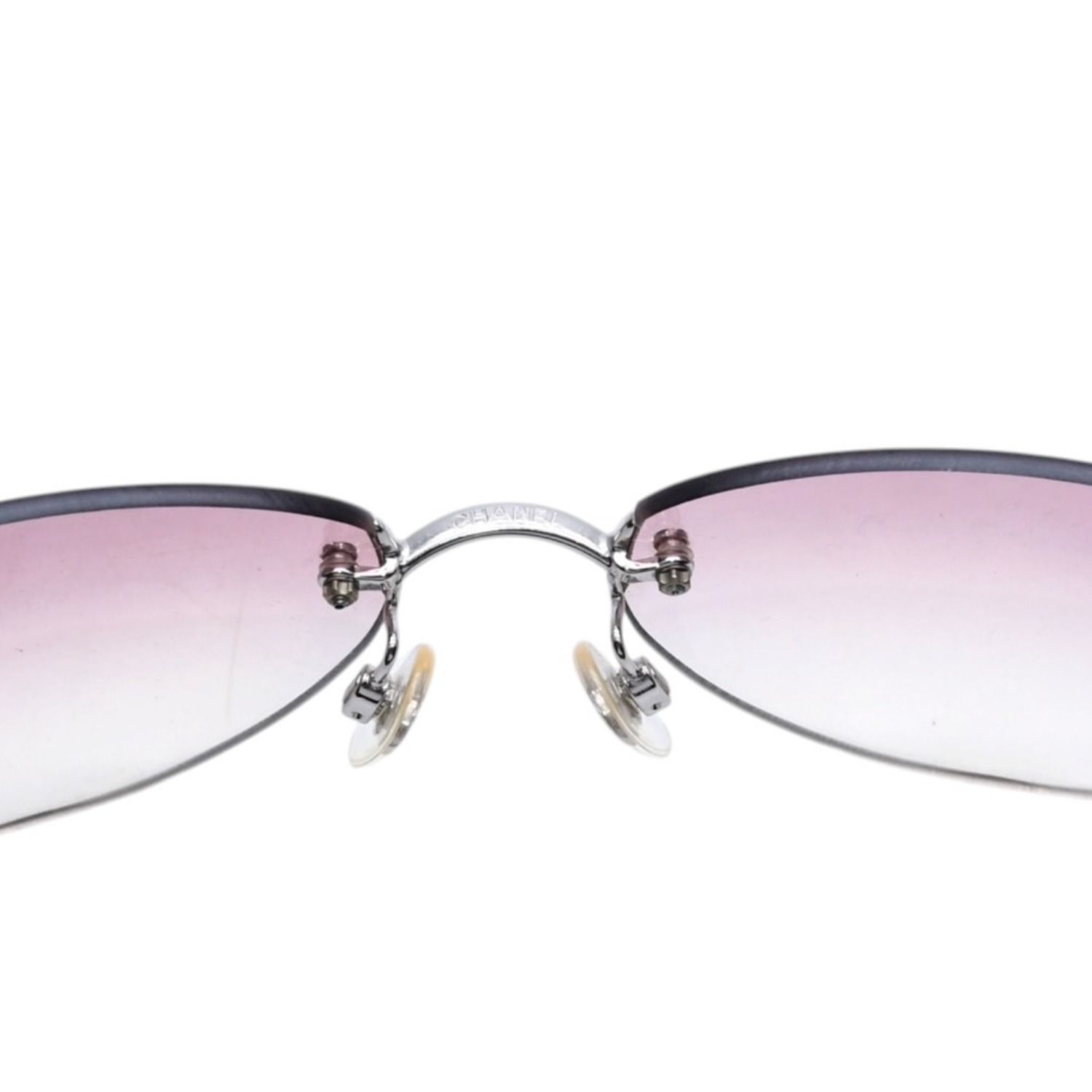 極美品 CHANEL シャネル リムレス ピンクレンズ シルバーフレーム 4013 59◻︎16 130 ピンク シルバー 中古 4a002452 極美品 CHANEL シャネル リムレス ピンクレンズ シルバーフレーム 4013 59◻︎16 130 ピンク シルバー 中古 4a002452