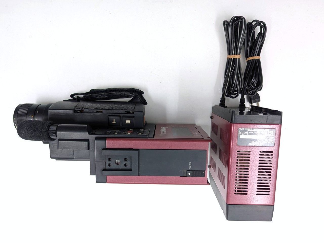 ☆ジャンク品☆VHS-C対応レトロカメラ！Victor ビデオカメラ GR-C1