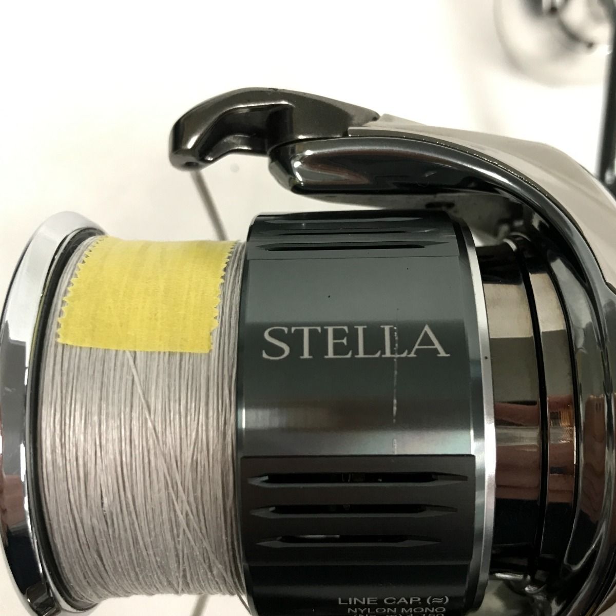 SHIMANO シマノ スピニングリール 22ステラ 4000XG キズ有 箱付 043962