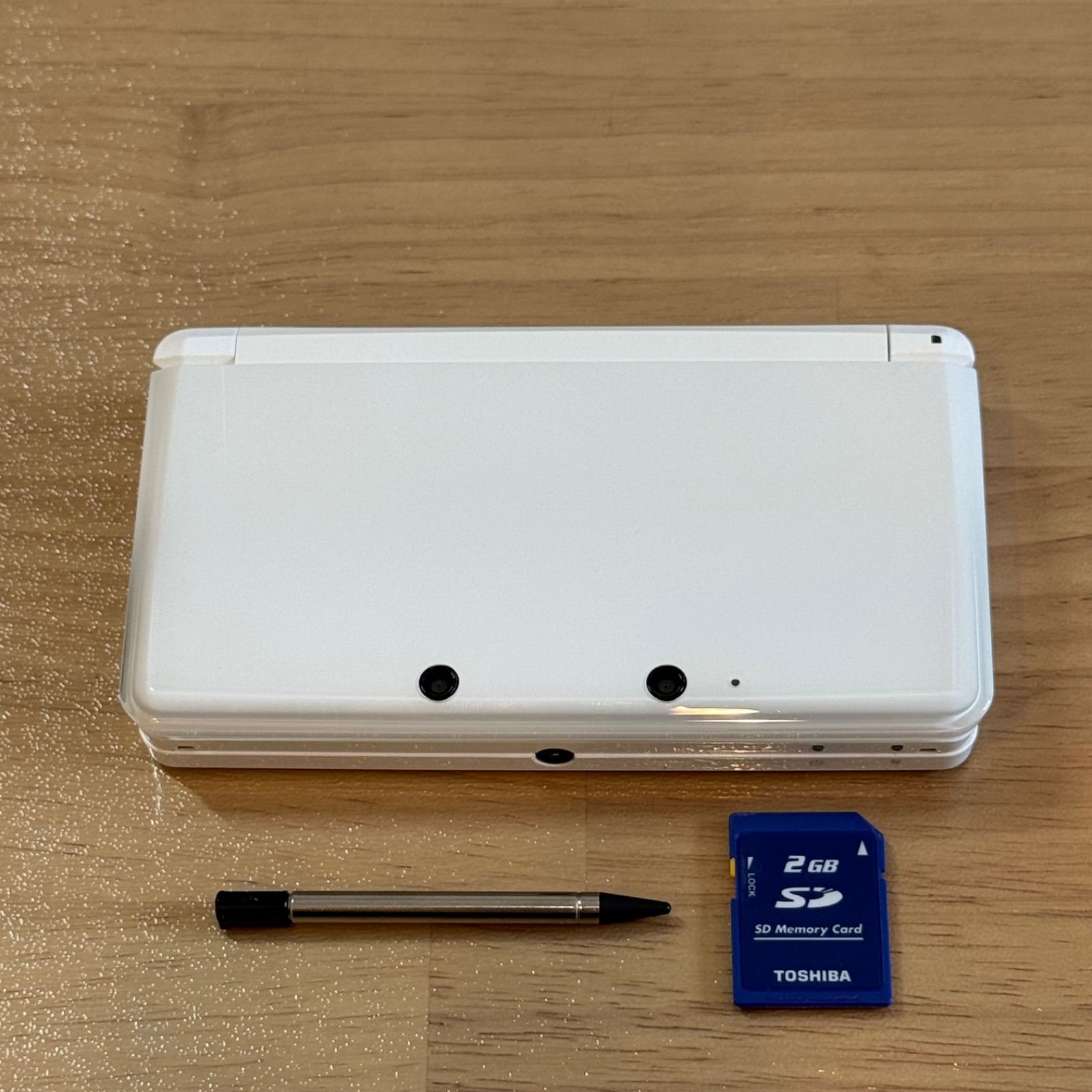 5-065【美品】ニンテンドー3DS アイスホワイト 完動品