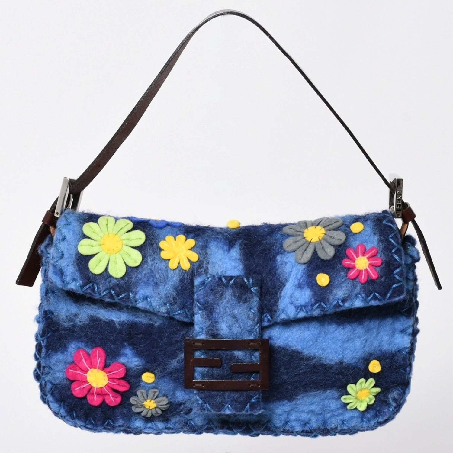 極美品 FENDI フェンディ マンマバケット ワンショルダーバッグ