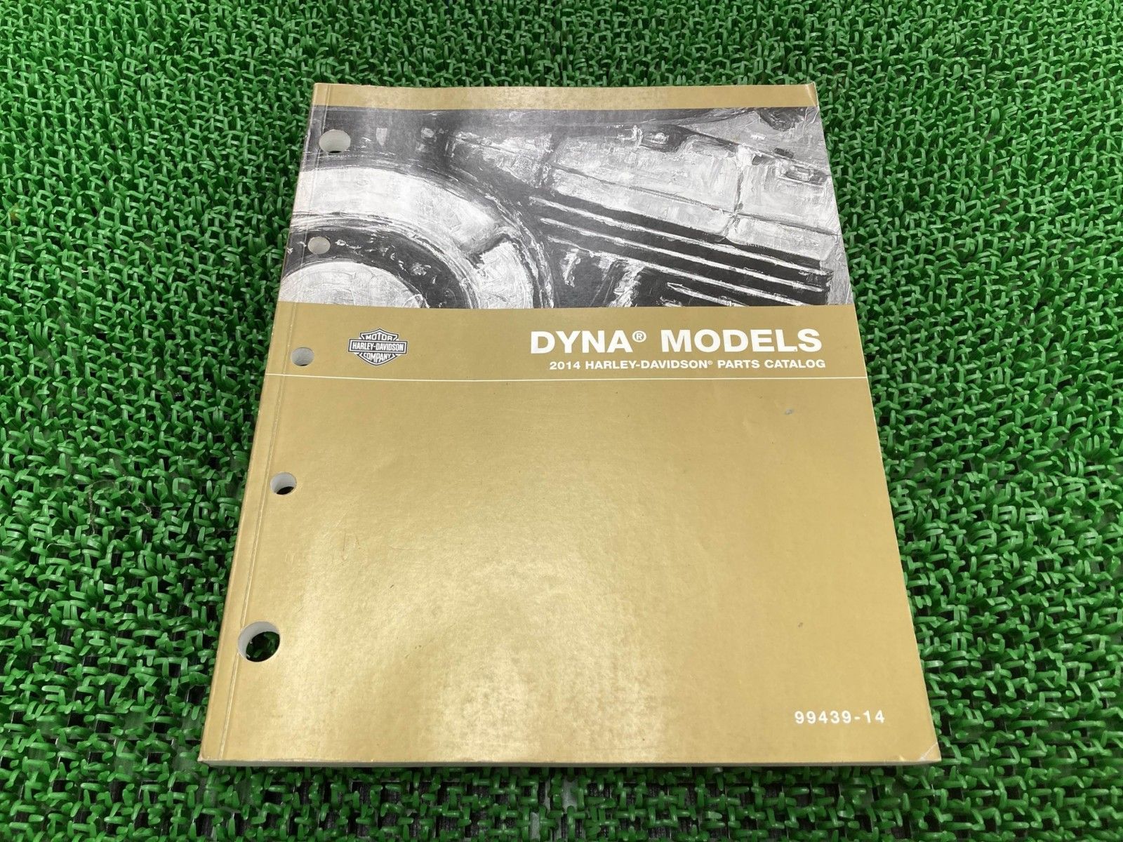 ダイナ パーツリスト 英語版 ハーレー 正規 中古 バイク 整備書 DYNA 2014年モデル zV