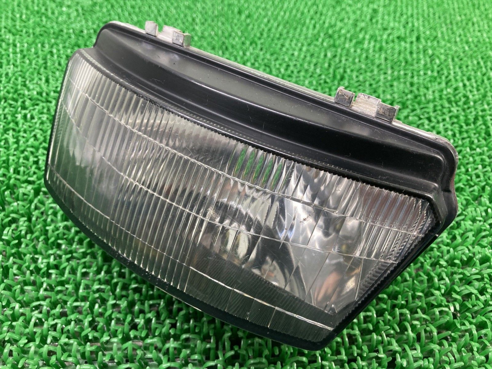 TZR50R ヘッドライト 110-31679 ヤマハ 純正 中古 4EU 割れ欠け無し おすすめ品 nD