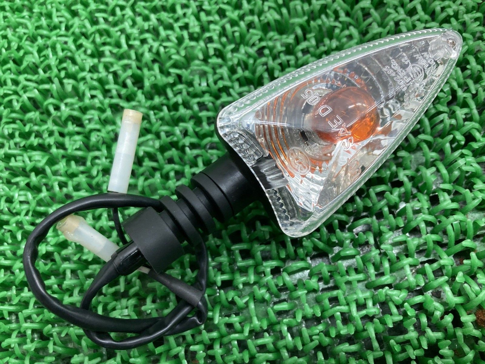 デイトナ675 ウインカー 左前/右後 002495 トライアンフ(TRIUMPH) 純正 中古 綺麗 kT