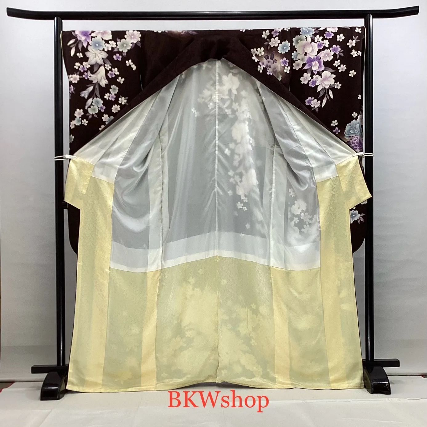 大特価 現品限り＞ used 正絹 振袖・袋帯 2点セット こげ茶 紫花柄 