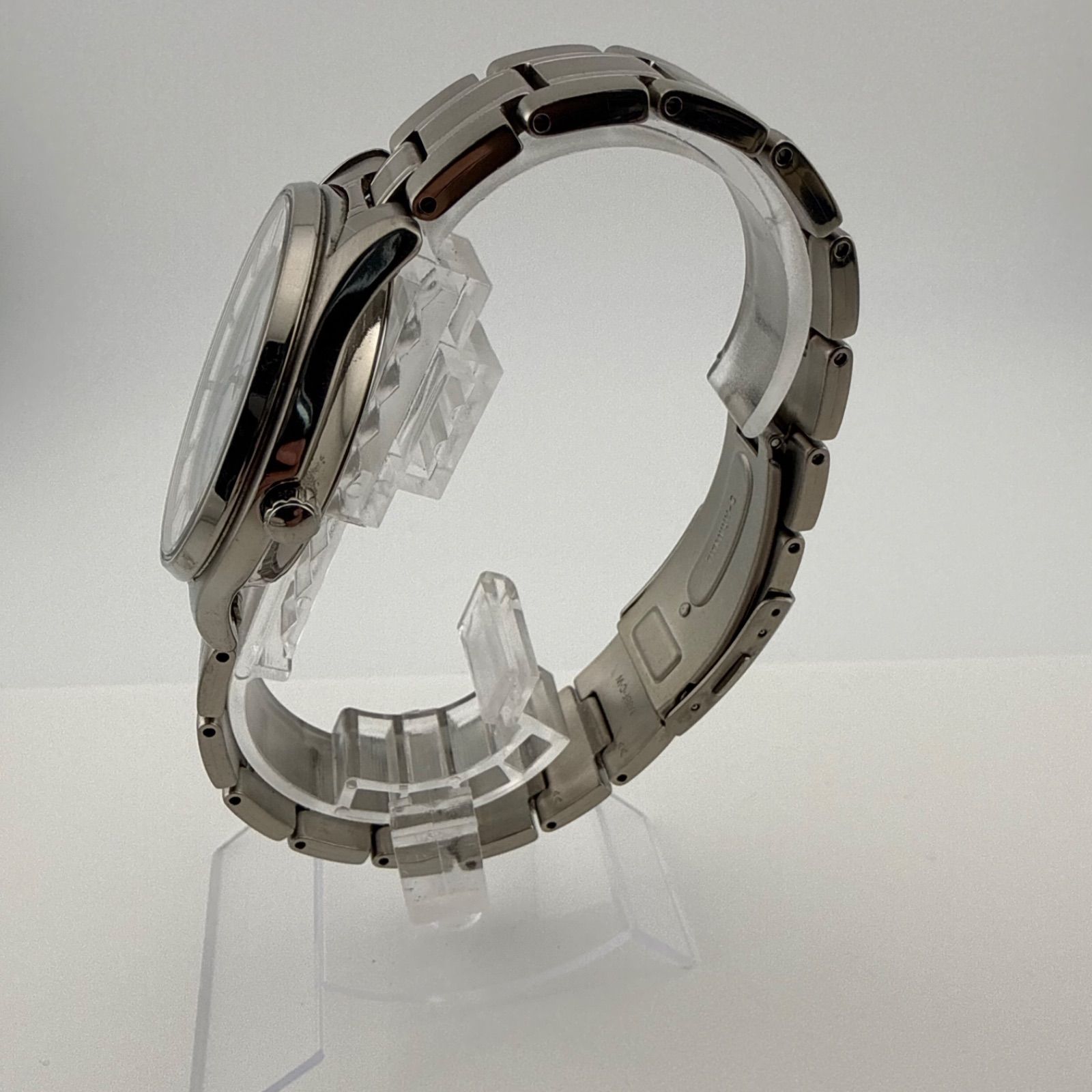 SEIKO V157-0BX0 セイコー TITANIUM チタニウムチタン メンズ 腕時計