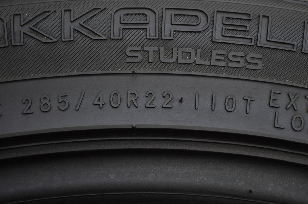 スタッドレス】ノキアン ハッカペリッタ R3 SUV 285/40R22 4本セット 