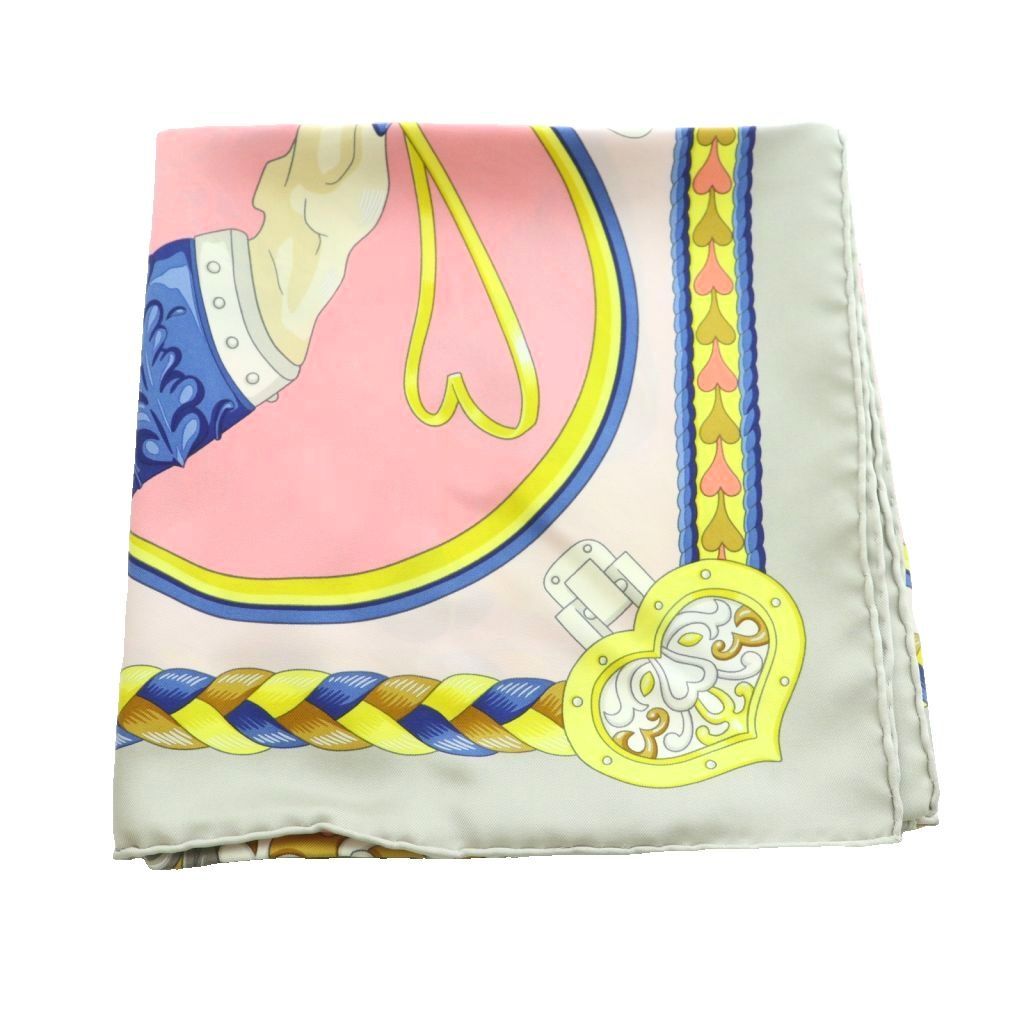 エルメス HERMES HARNAIS DE COEUR カレ90 スカーフ 総柄 シルク ピンク マルチカラー /MI ■OS ■OH エルメス HERMES HARNAIS DE COEUR カレ90 スカーフ 総柄 シルク ピンク マルチカラー /MI ■OS ■OH