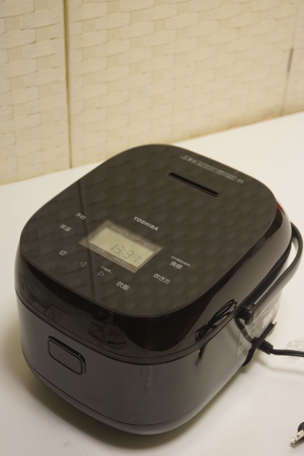 【中古】 東芝 IH炊飯器 5.5合 RC-10BHW 2024年