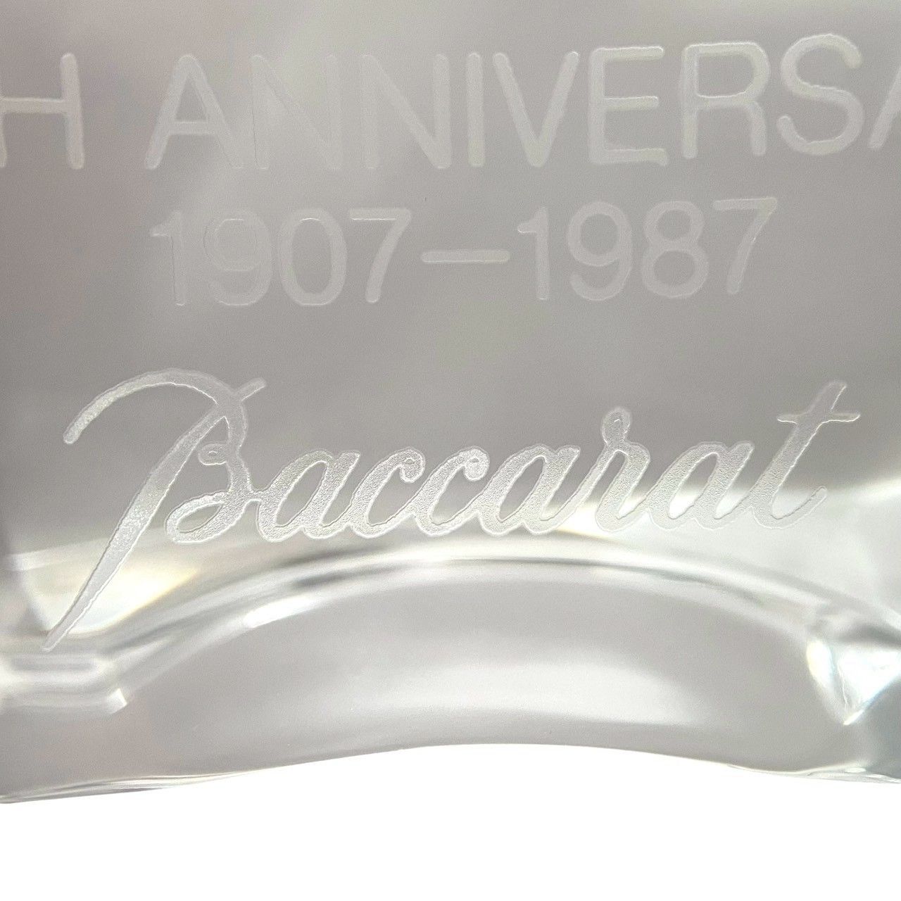 Baccarat】ペーパーウェイト クリスタル ガラス ディスプレイスタンド