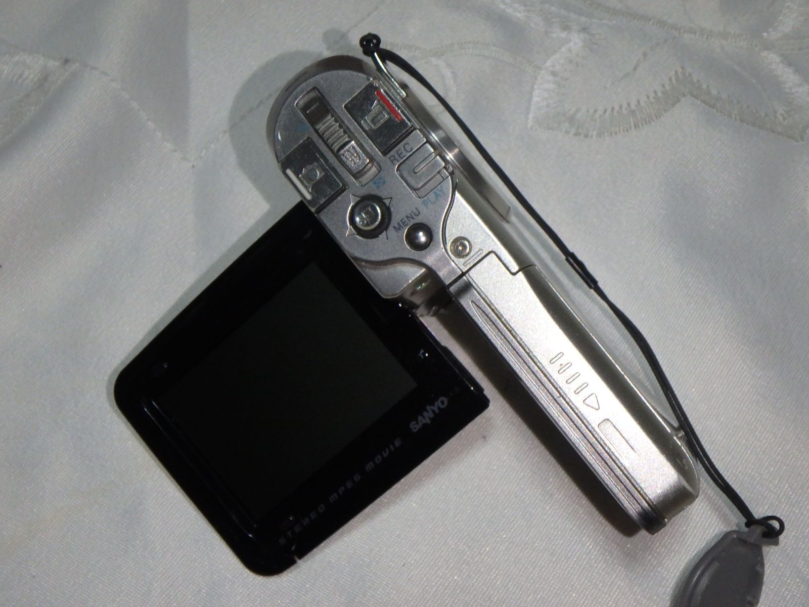 SANYO デジタルビデオカメラ DMX-C6 - メルカリ