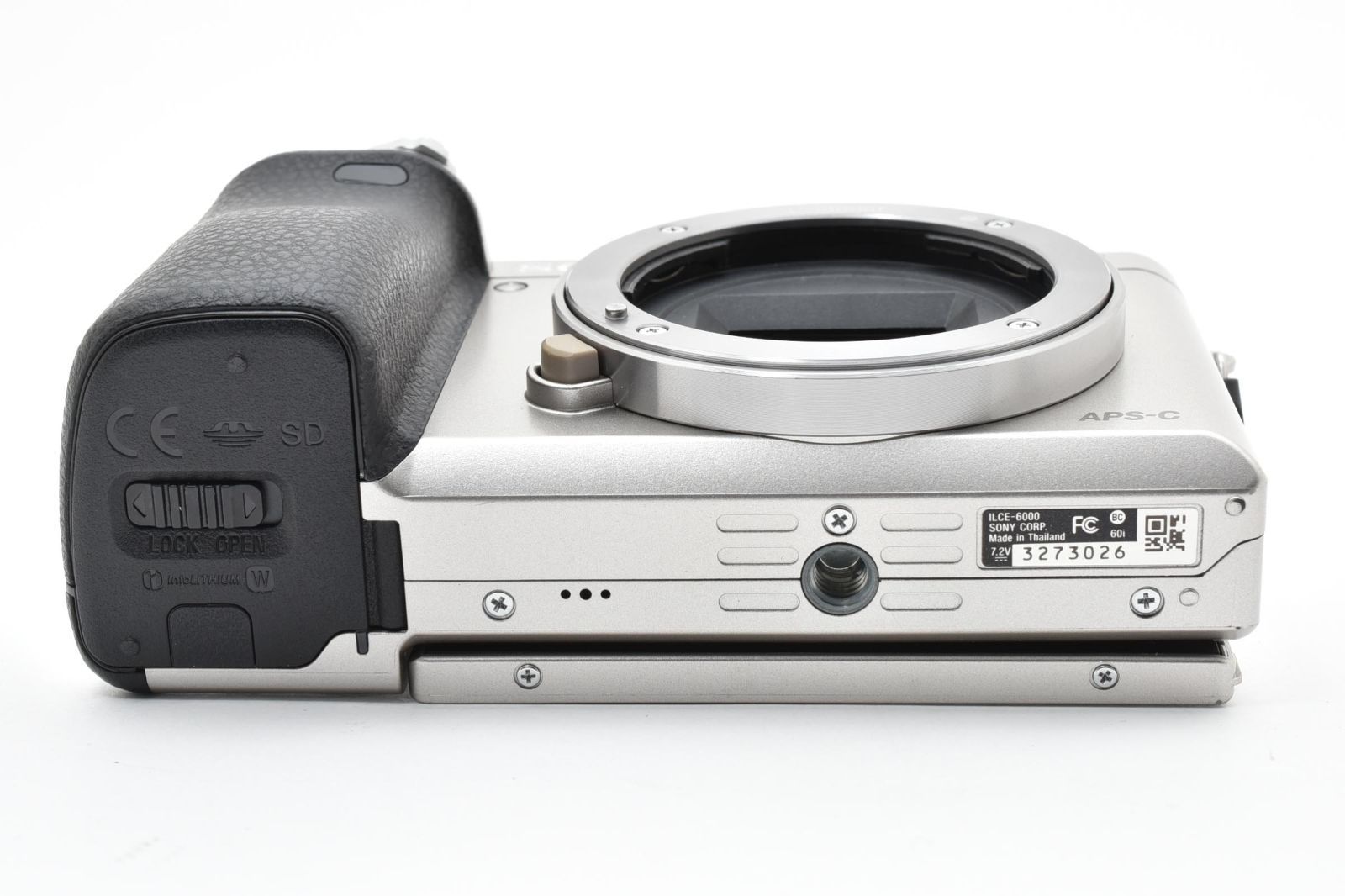 ☆極上美品☆＜ショット数わずか2346回＞ ソニー SONY α6000 ILCE-6000