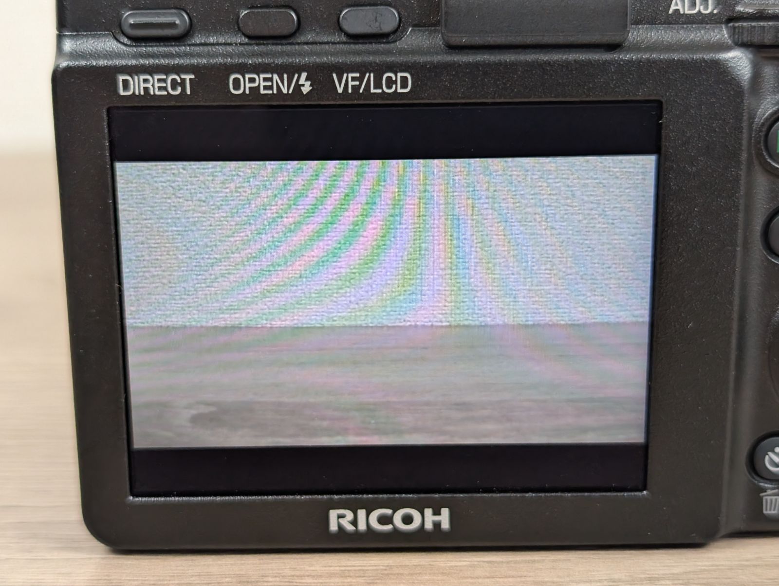 ほぼ新品】RICOH GXR + S10 KIT 動作確認済 24-72mm 手ブレ補正付