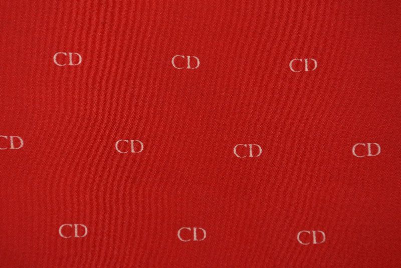 クリスチャンディオール スカーフ ヴィンテージ Christian Dior CDロゴ レッド【中古】 クリスチャンディオール スカーフ ヴィンテージ Christian Dior CDロゴ レッド【中古】