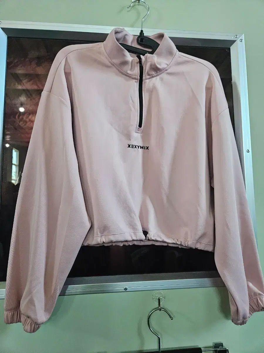 ゼクシィミックス ピンク クロップド ハーフジップ セットアップ m