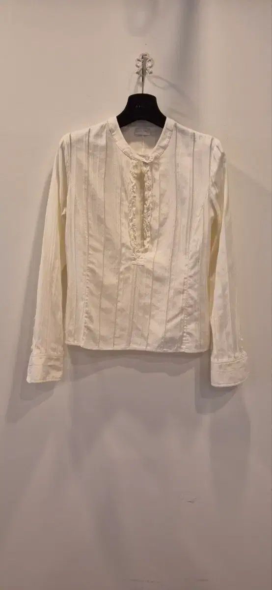 VALENTINO ブラウス