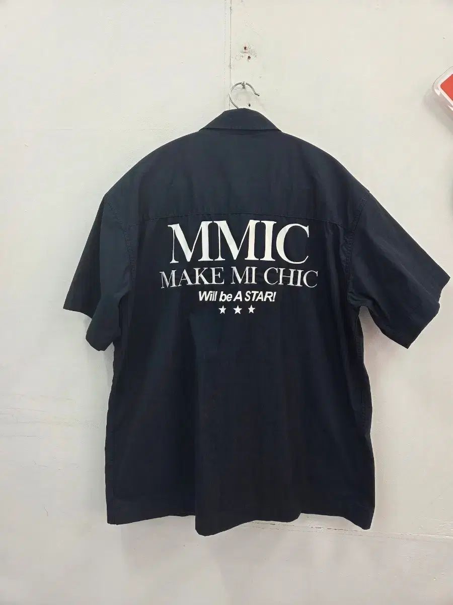 M 엠엠아이씨 MMIC 黒 半袖 シャツ バッグ プリンティング