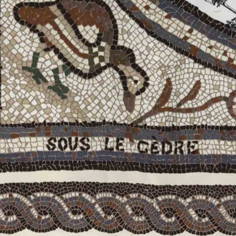 エルメス HERMES スカーフ カレ90 SOUS LE CEDRE エルメス HERMES スカーフ カレ90 SOUS LE CEDRE