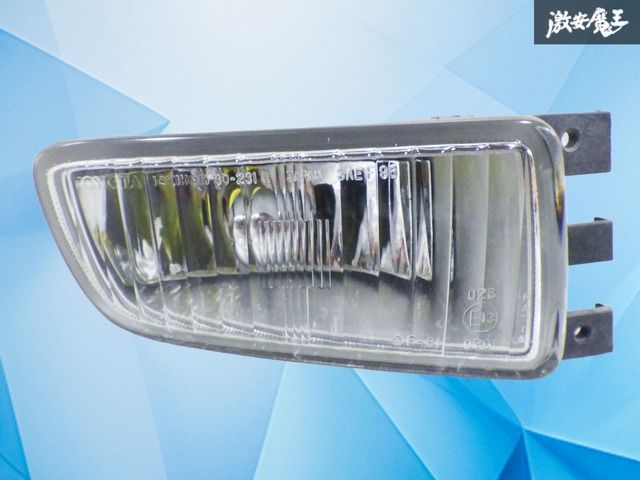 【ストア出品】アリスト 16 JZS160 JZS161 フォグライト フォグランプ 右 右側 運転席側 ICHIKOH 30-231 トヨタ純正 純正パーツ