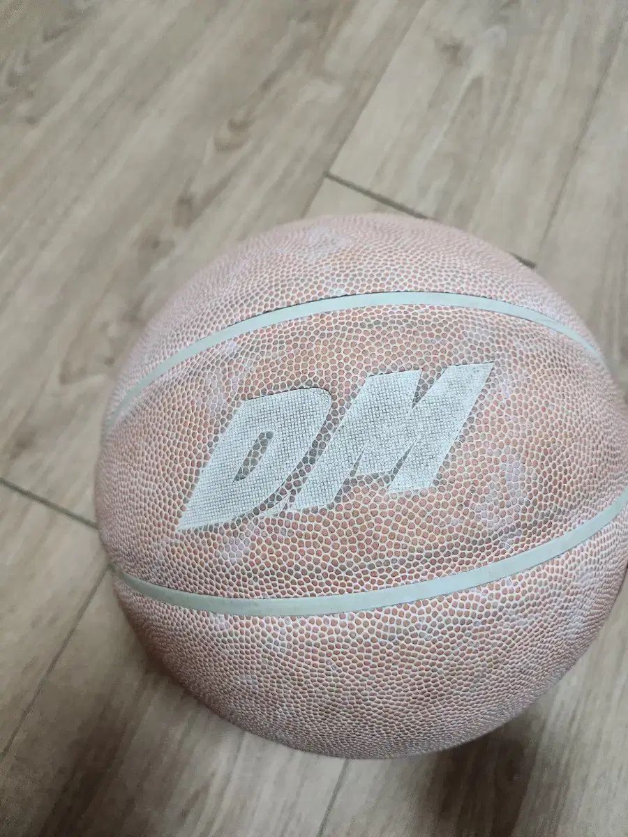 동マン バスケットボール 出品／交換