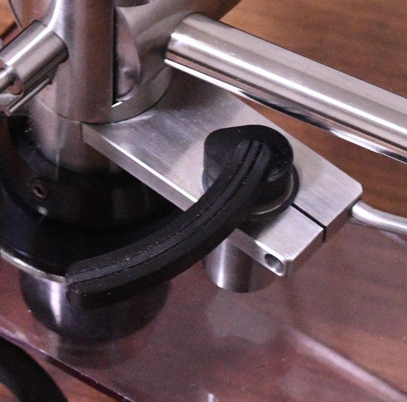 Fidelity Research FR-64S, FR-66S, Ikedaトーンアーム用のアーム・リフターのレバー