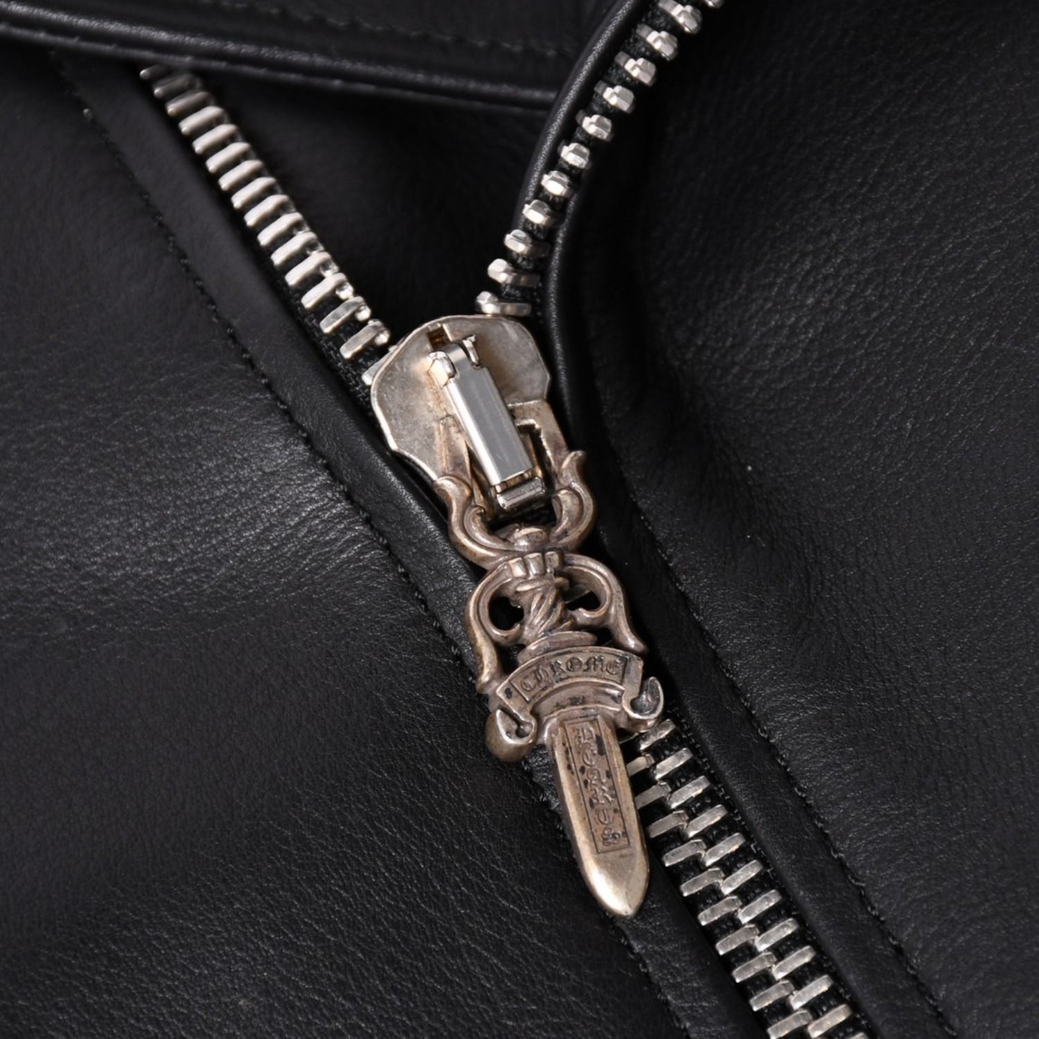 極美品 CHROME HEARTS クロムハーツ 純正ガーメントケース付属 クロス