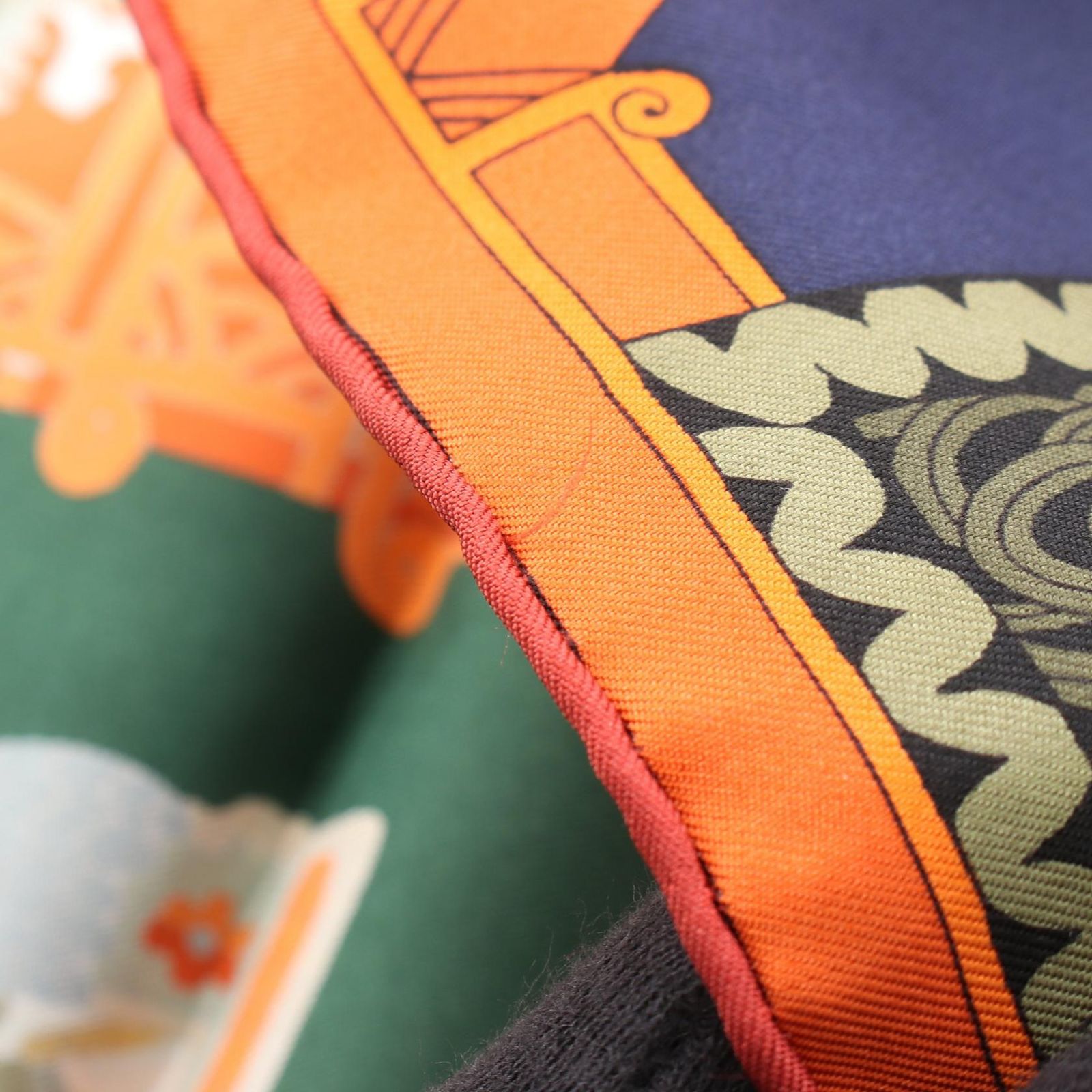 エルメス HERMES スカーフ カレ90 ASTRES et SOLEILS マルチ シルク カレ90 レディース Used A