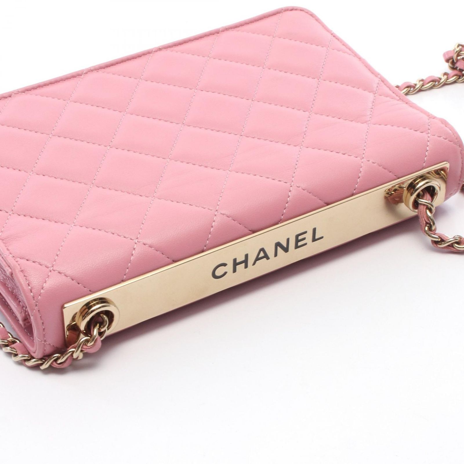 シャネル CHANEL ショルダーバッグ トレンディCC マトラッセ A80982 