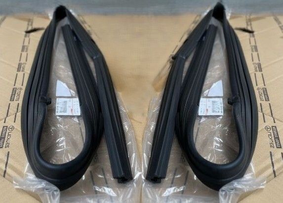 トヨタ 純正品 200系 ハイエース/レジアスエース KDH2## TRH2## フロント ドアガラス ランチャンネル 左右セット 9,936円