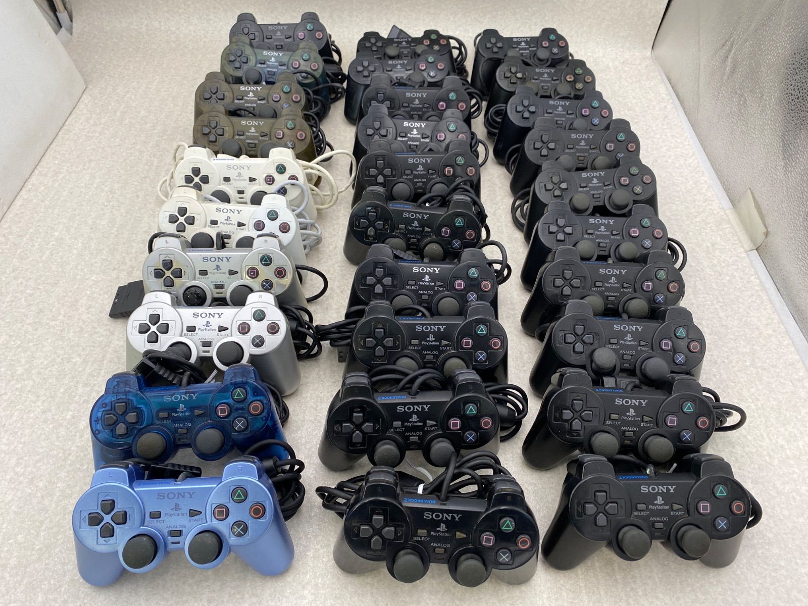 SONY プレイステーション2　DualShock 2　コントローラー　ジャンク　まとめ売り　３０点