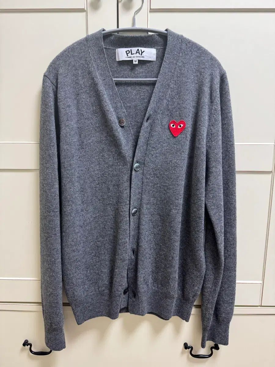 PLAY COMME des GARCONS レッド ハート ニット カーディガン グレー