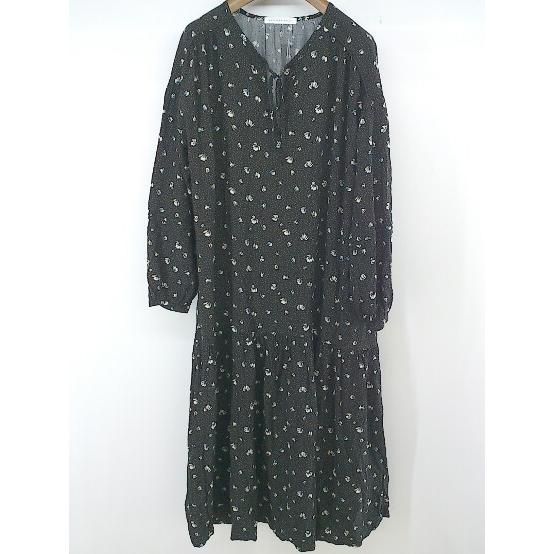 ◇ AMERICAN HOLIC フラワー Vネック 長袖 膝下丈 ワンピース サイズF ブラック アイボリー系 マルチ レディース P 【中古】 【1208240003105】