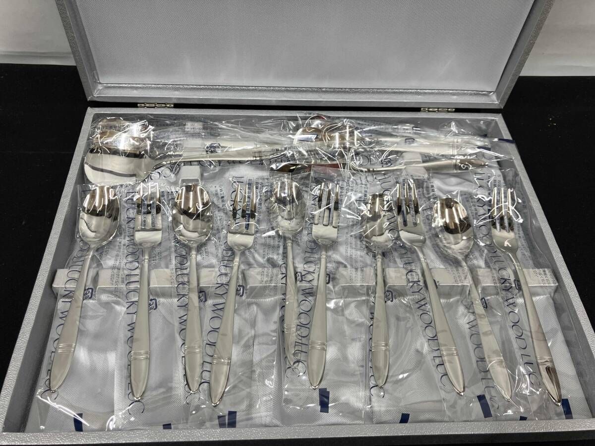 未使用品 ラッキーウッド カラトリーセット - メルカリ