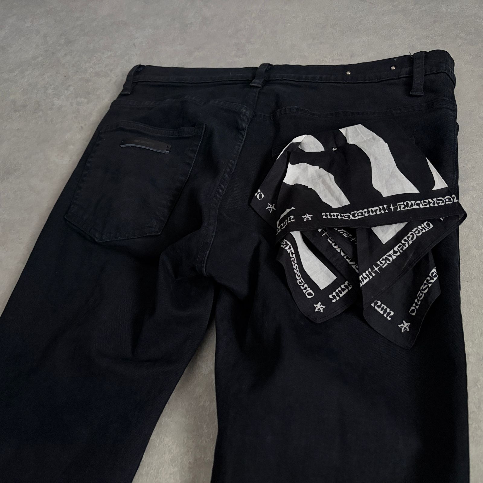 MINEDENIM x onegravity バンダナ装飾 ブラック デニム パンツ マインデニム