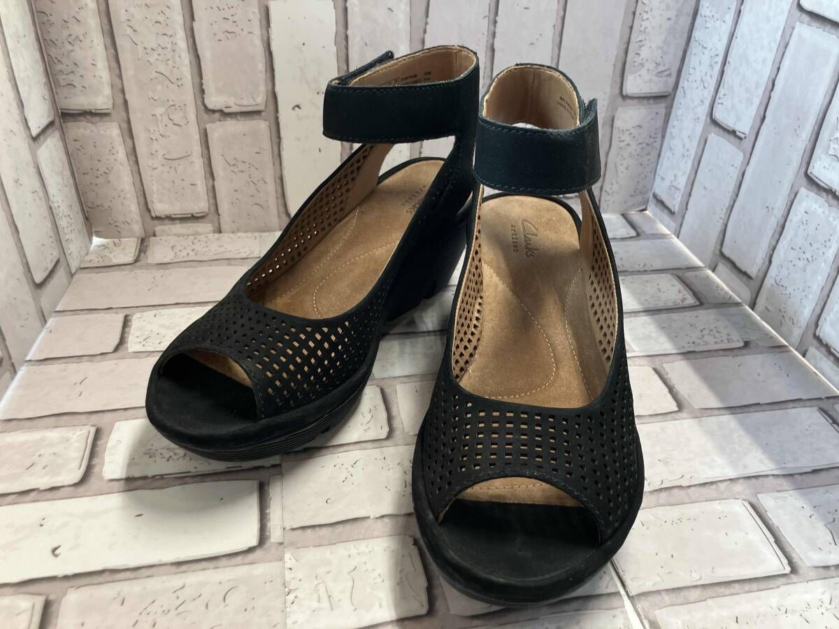 Clarks クラークス サンダル ブラック サイズ24.5cm