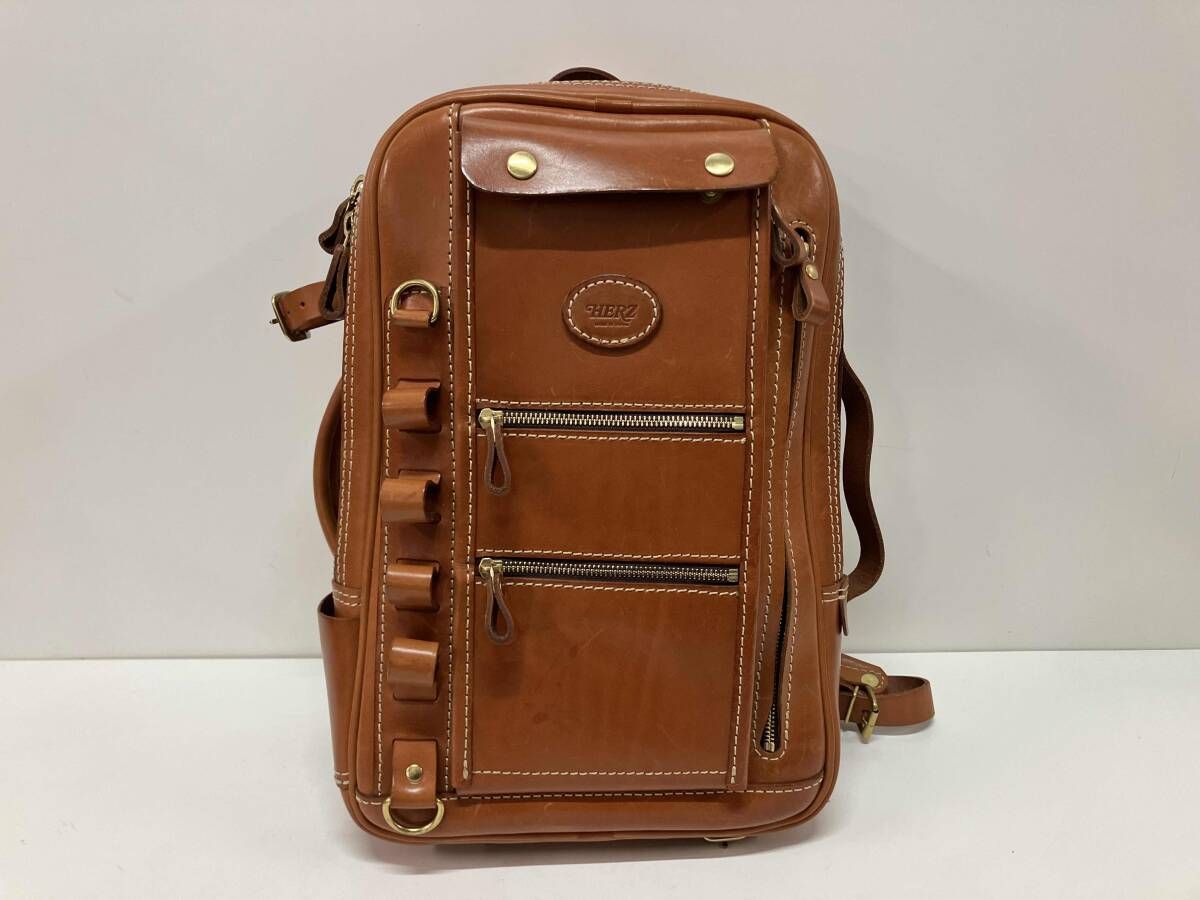 HERZ ヘルツ 2Wayスクエアリュック R-66 キャメル 本革 - メルカリ