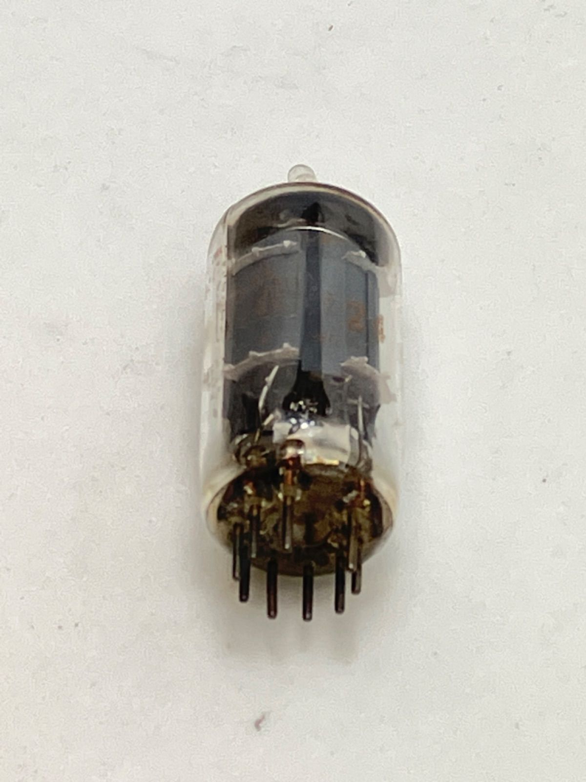 ☆ TELEFUNKEN ECC82/型番不明 真空管 2点セット - メルカリ